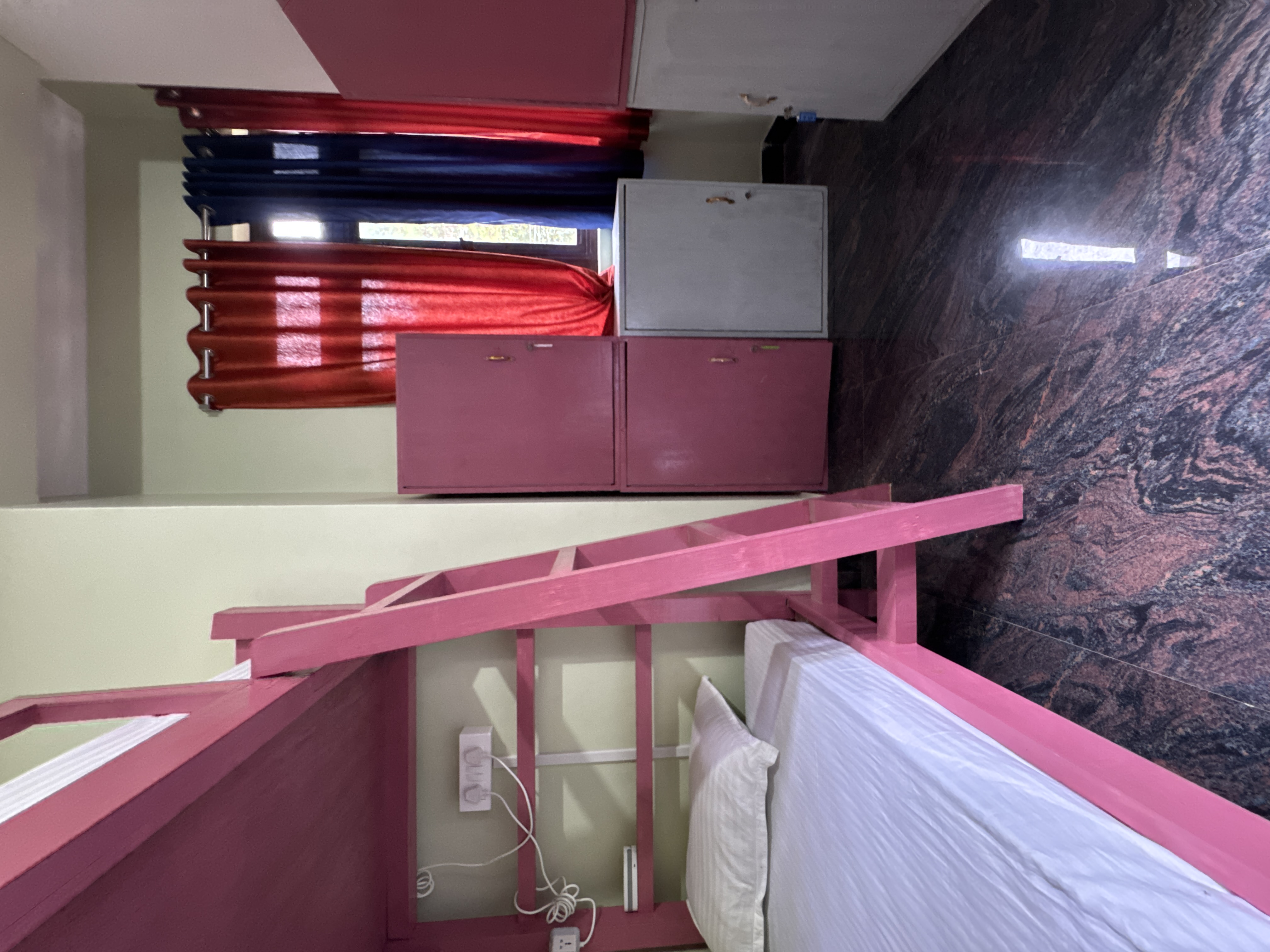 6-Bed Mixed Dorm — 2