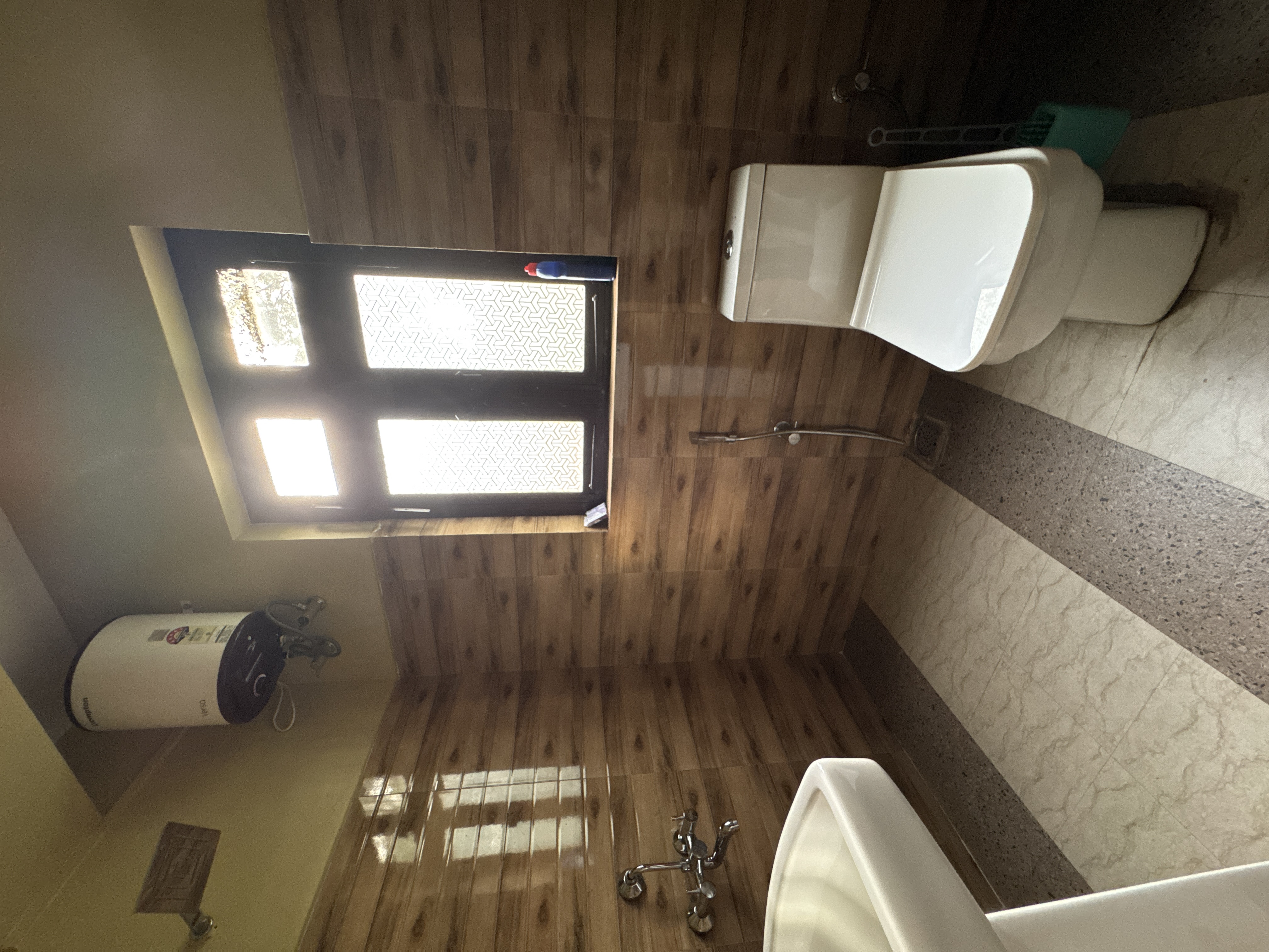 King Double Room — 4